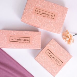 Caixa 9 doces: cx quadrada